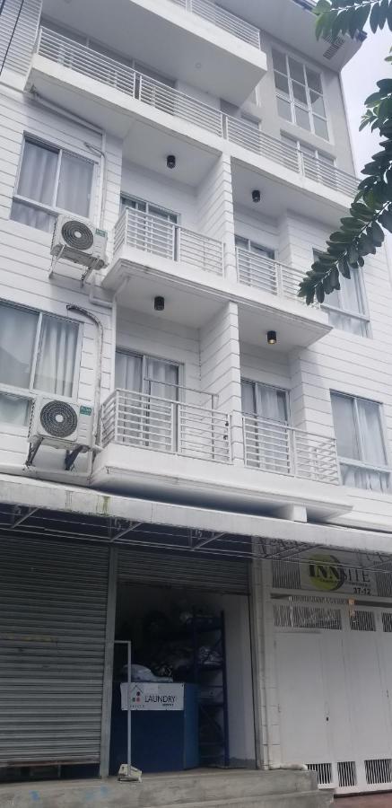 Innsite Room Rentals Pasay Ngoại thất bức ảnh