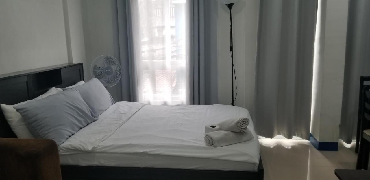 Innsite Room Rentals Manila Ngoại thất bức ảnh