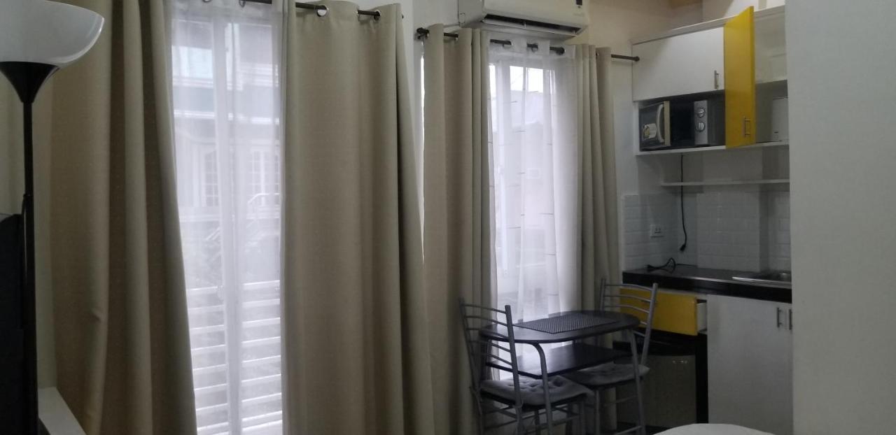 Innsite Room Rentals Pasay Ngoại thất bức ảnh