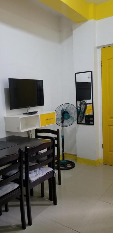 Innsite Room Rentals Manila Ngoại thất bức ảnh