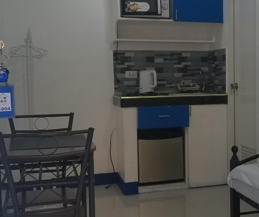 Innsite Room Rentals Manila Ngoại thất bức ảnh